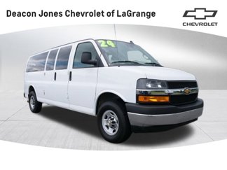 Used 2024 Chevrolet Express 3500 LT w/ LT Preferred Equipment Group image 1