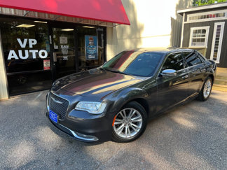 Used 2015 Chrysler 300 C image 1