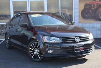 Used 2016 Volkswagen Jetta Sport w/ Lighting Package image 1