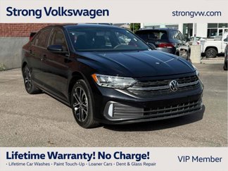 Certified 2022 Volkswagen Jetta Sport image 1
