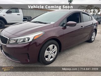 Used 2017 Kia Forte LX image 1
