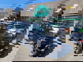 New 2025 Volkswagen Taos SE image 1
