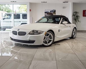 Used 2008 BMW Z4 3.0si image 1