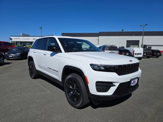 New 2025 Jeep Grand Cherokee Altitude image 1