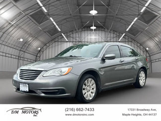 Used 2013 Chrysler 200 LX image 1