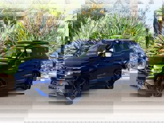 Certified 2023 Volkswagen Tiguan SE w/ Panoramic Sunroof Package image 1
