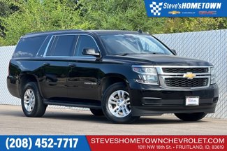 Used 2018 Chevrolet Suburban LT image 1