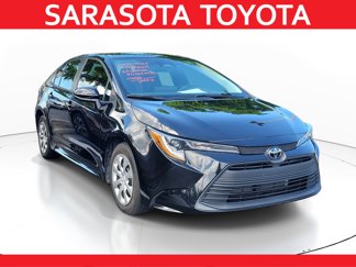 Used 2023 Toyota Corolla LE image 1