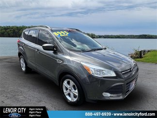 Used 2015 Ford Escape SE w/ Equipment Group 201A image 1