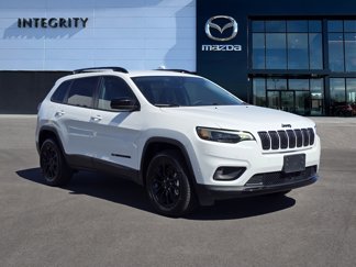 Used 2023 Jeep Cherokee Altitude Lux image 1