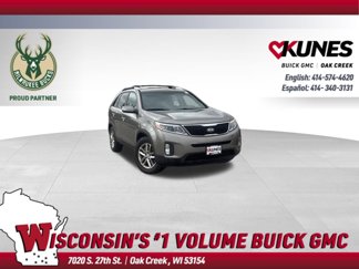 Used 2015 Kia Sorento LX image 1