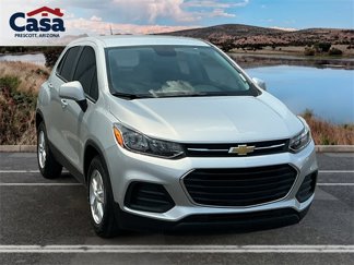 Used 2022 Chevrolet Trax LS w/ Tint and Cruise Package image 1