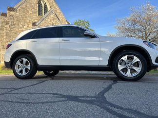 Used 2018 Mercedes-Benz GLC 300 4MATIC w/ Premium Package image 1