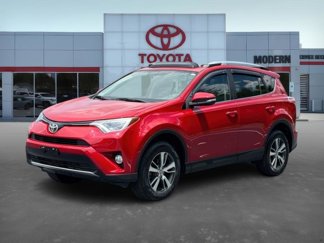 Used 2016 Toyota RAV4 XLE image 1