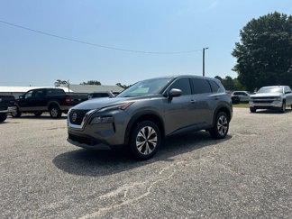 Used 2021 Nissan Rogue SV image 1