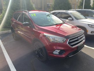 Used 2017 Ford Escape SE w/ Equipment Group 201A image 1