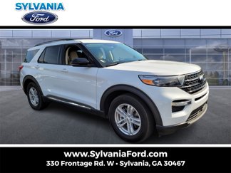 Used 2024 Ford Explorer XLT w/ Equipment Group 202A image 1