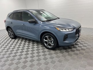 Used 2024 Ford Escape ST-Line w/ Equipment Group 301A image 1
