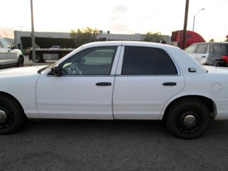 Used 2005 Ford Crown Victoria Police Interceptor image 1