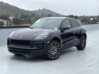 Certified 2022 Porsche Macan image 1
