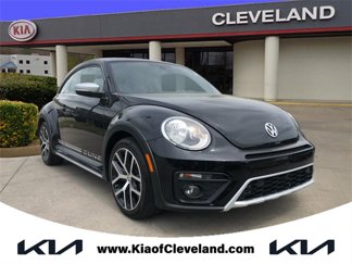 Used 2016 Volkswagen Beetle 1.8T Dune image 1