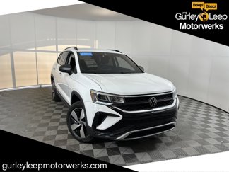 Used 2024 Volkswagen Taos S image 1