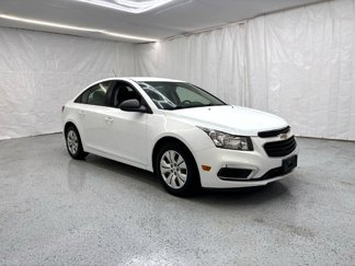 Used 2016 Chevrolet Cruze LS image 1