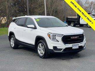 Certified 2022 GMC Terrain SLE image 1