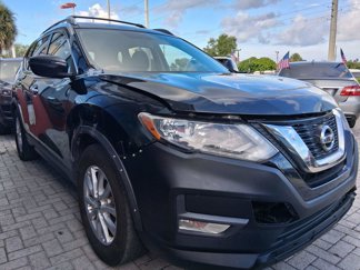 Used 2017 Nissan Rogue SV image 1