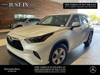 Used 2023 Toyota Highlander L image 1