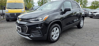 Used 2017 Chevrolet Trax LT w/ LT Convenience Package image 1