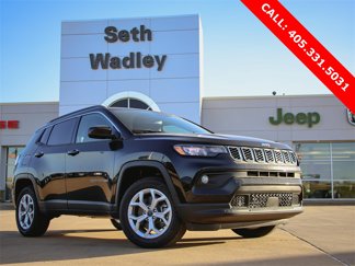 New 2025 Jeep Compass Latitude image 1