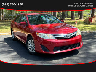 Used 2014 Toyota Camry LE image 1