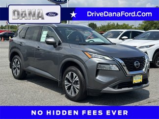 Used 2021 Nissan Rogue SV image 1
