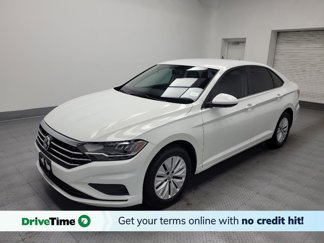 Used 2019 Volkswagen Jetta S image 1