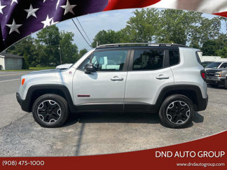 Used 2015 Jeep Renegade Trailhawk w/ Popular Equipment Group image 1