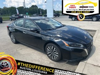 Used 2024 Nissan Altima 2.5 SV image 1