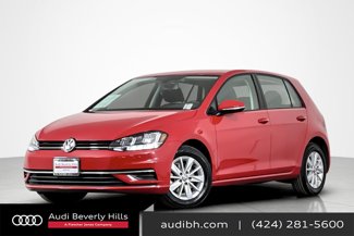 Used 2018 Volkswagen Golf S image 1