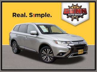 Used 2020 Mitsubishi Outlander FWD image 1