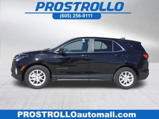 Used 2023 Chevrolet Equinox LT image 1