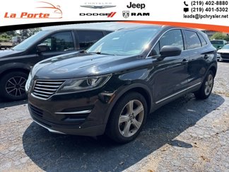Used 2017 Lincoln MKC Premiere image 1