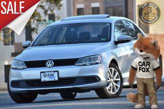 Used 2011 Volkswagen Jetta SE image 1