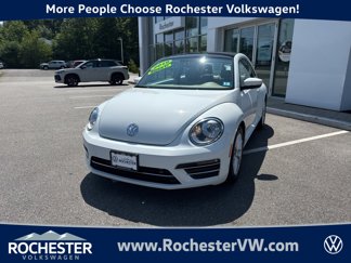 Used 2019 Volkswagen Beetle 2.0T SE image 1