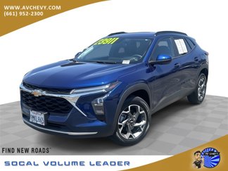 Used 2024 Chevrolet Trax LT w/ LT Convenience Package image 1