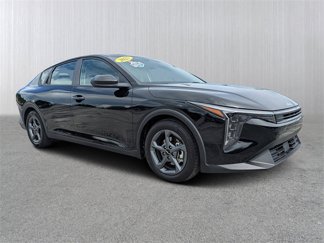Used 2025 Kia K4 LXS image 1