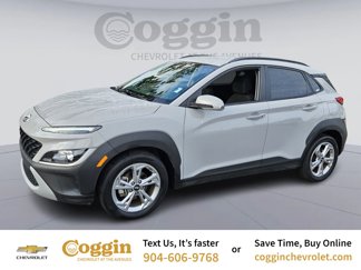 Used 2023 Hyundai Kona SEL image 1