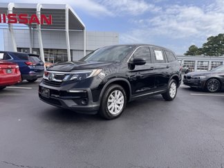 Used 2019 Honda Pilot LX image 1