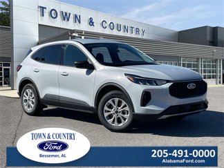 New 2025 Ford Escape Active image 1