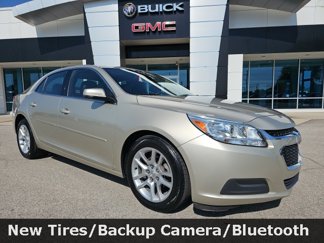 Used 2015 Chevrolet Malibu LT w/ Power Convenience Package image 1