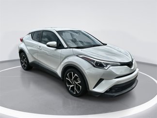 Used 2018 Toyota C-HR XLE image 1